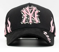 31 Hats NY Pearls in love