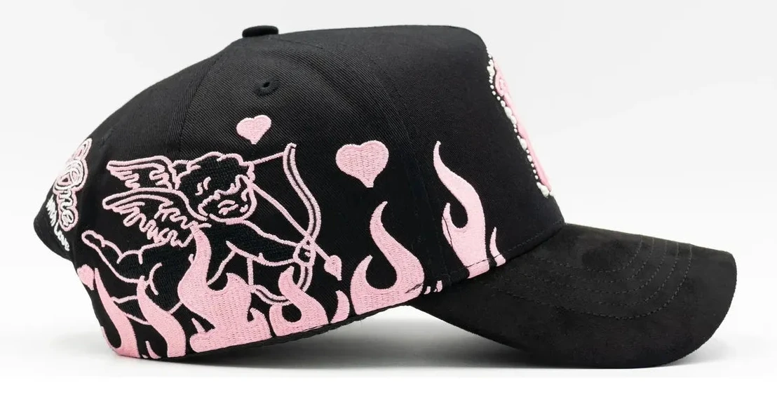 31 Hats NY Pearls in love
