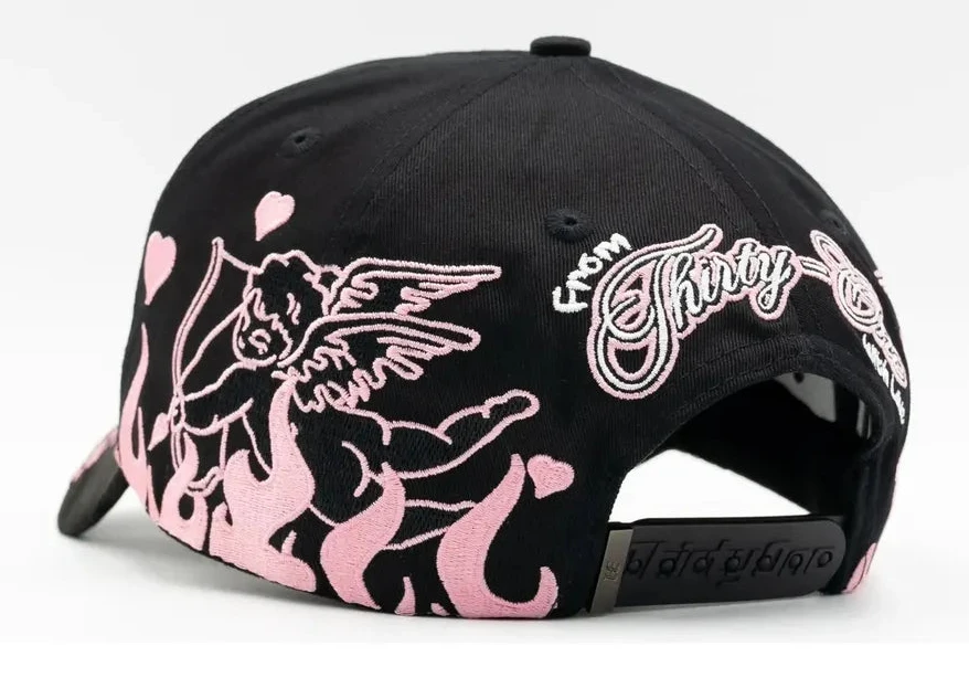 31 Hats NY Pearls in love